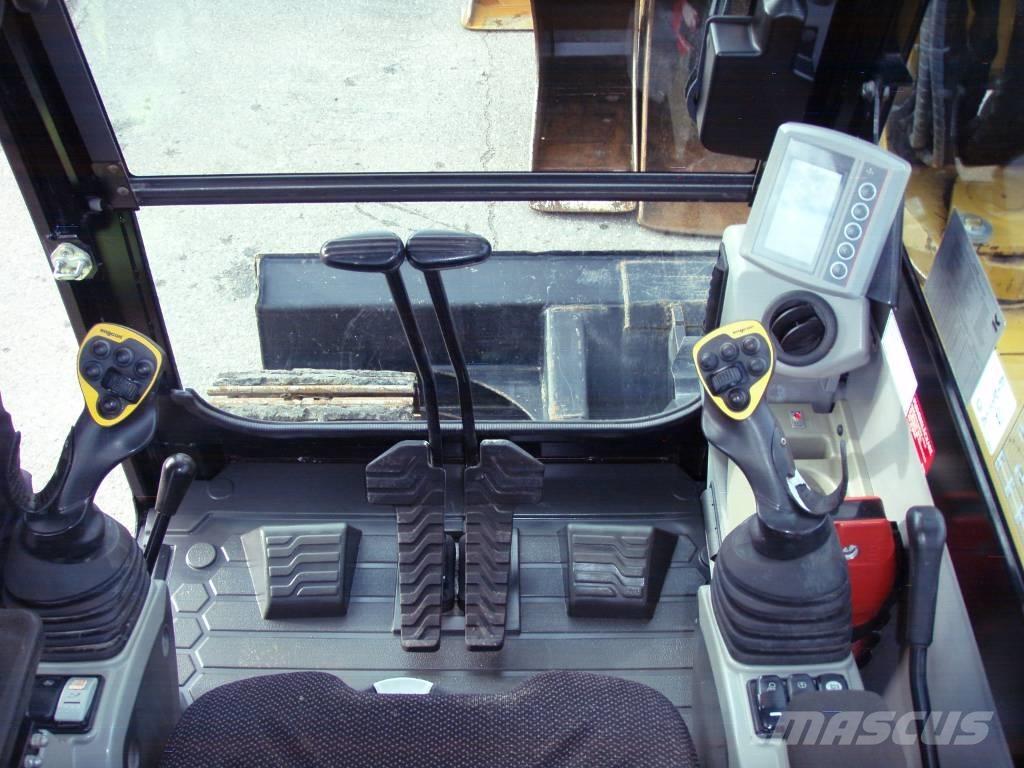 CAT 308 E 2 CR 中型挖掘机