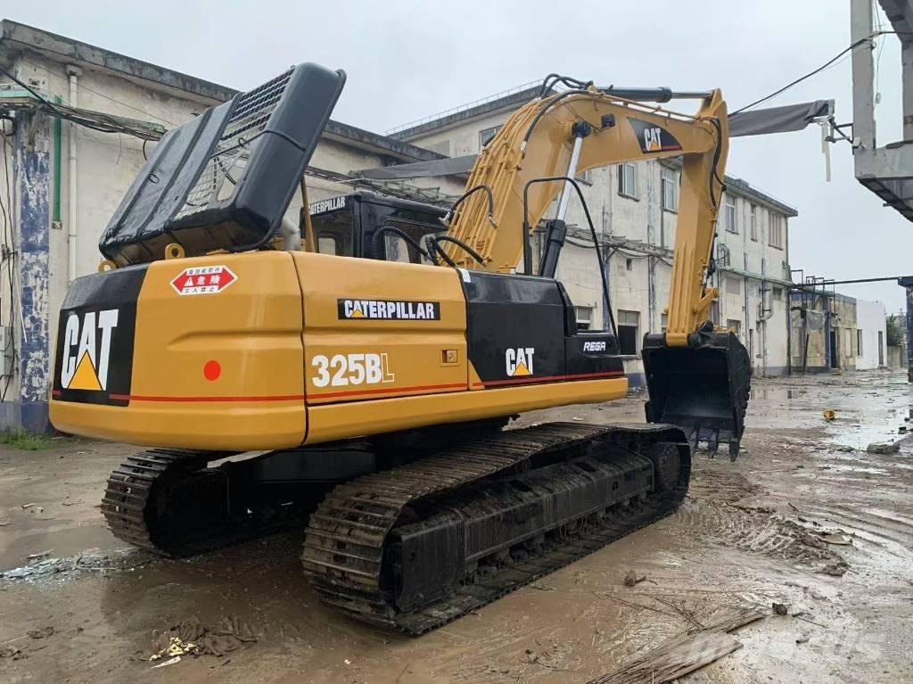 CAT 325 B L 履带挖掘机