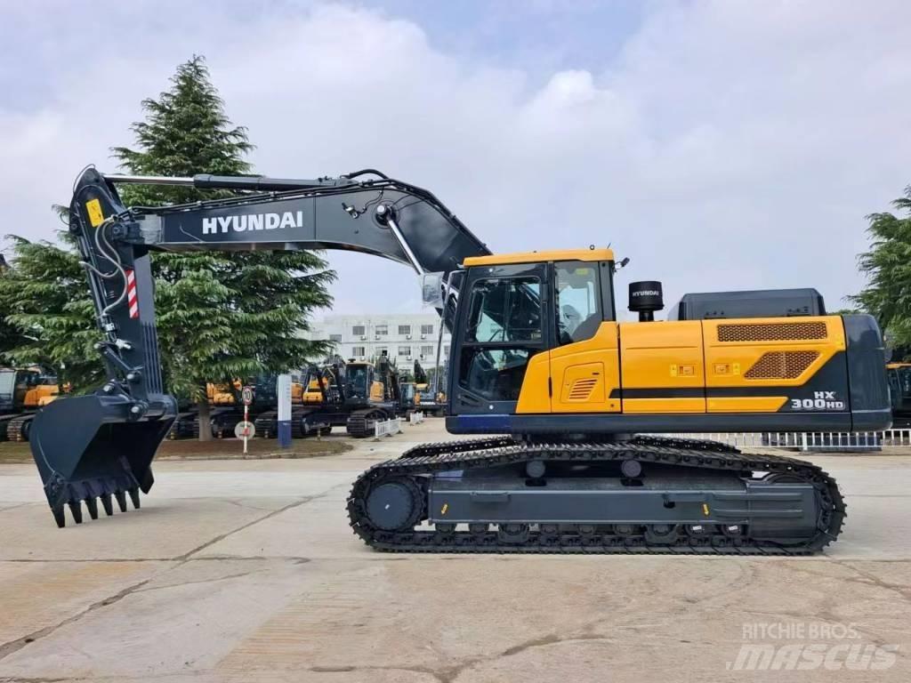 Hyundai HX300HD 履带挖掘机