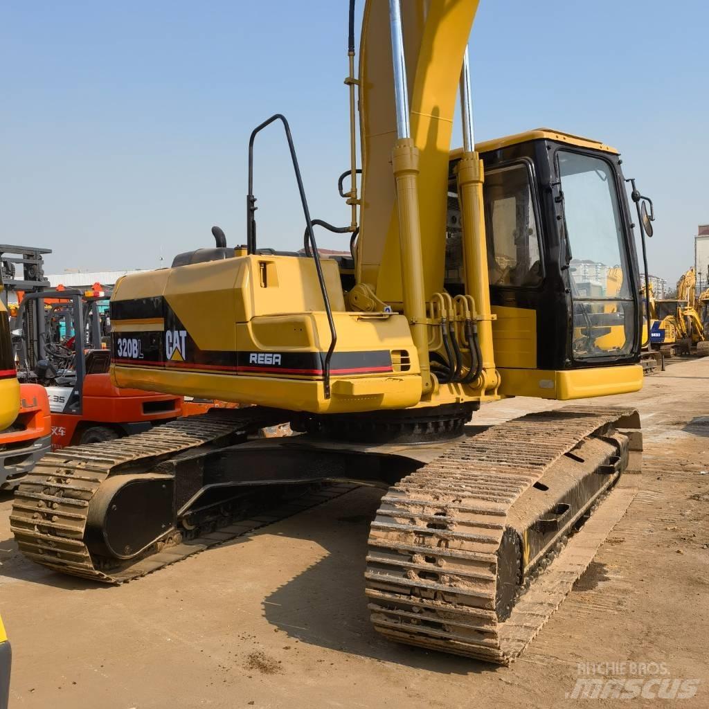 CAT 320 B L 履带挖掘机