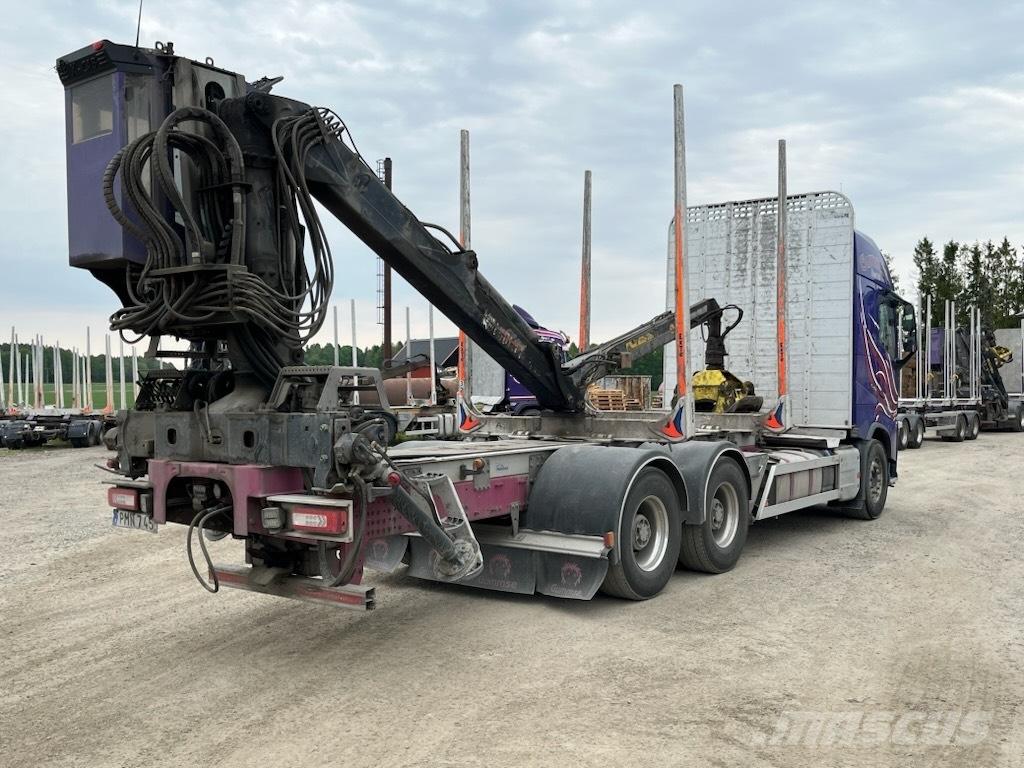 Volvo Fh 550 6x4 木材运输车