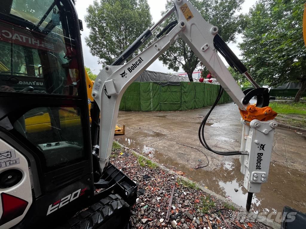 Bobcat E 20z 小型挖掘机