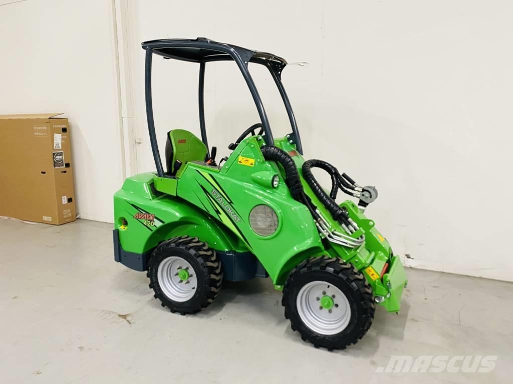 Avant 420 小型装载机