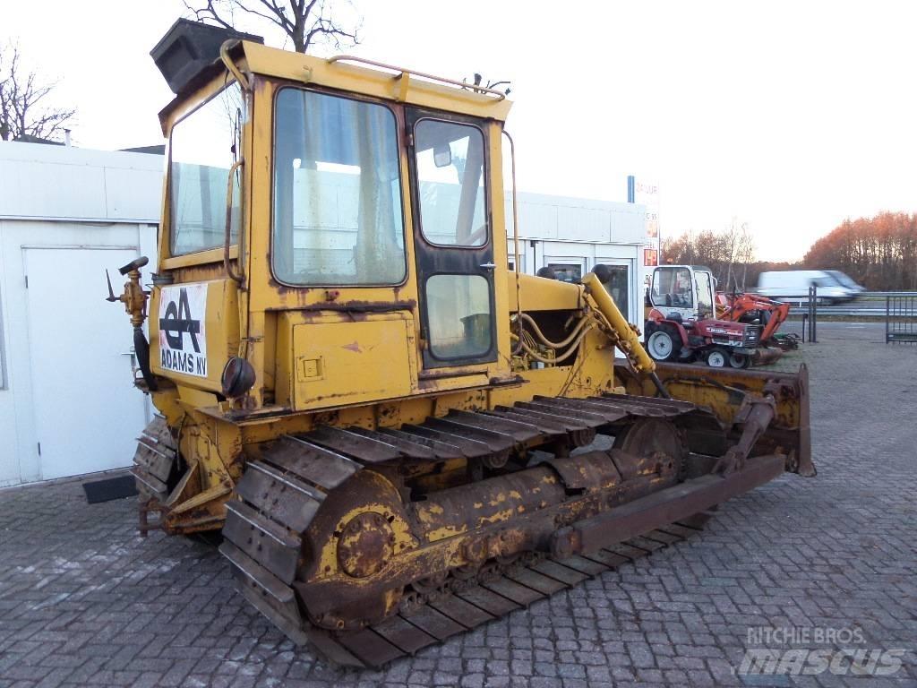 CAT D 4 E 履带式推土机