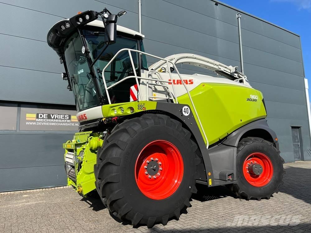 CLAAS Jaguar 960 自走式青贮饲料收割机