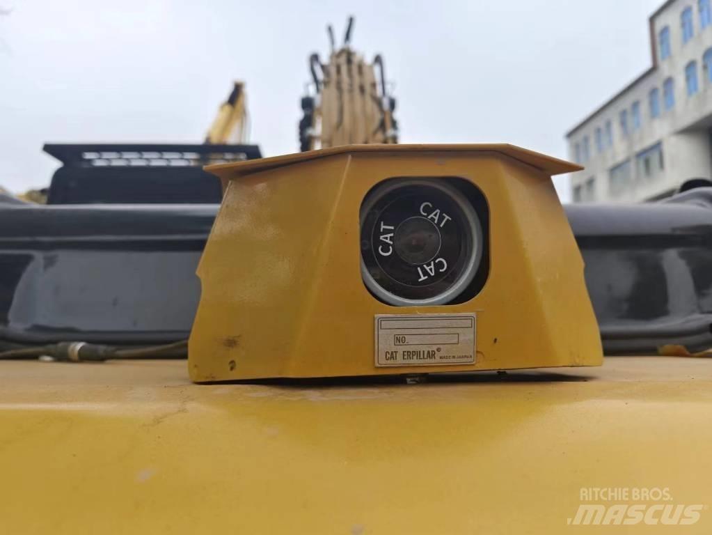 CAT 320 D L 履带挖掘机