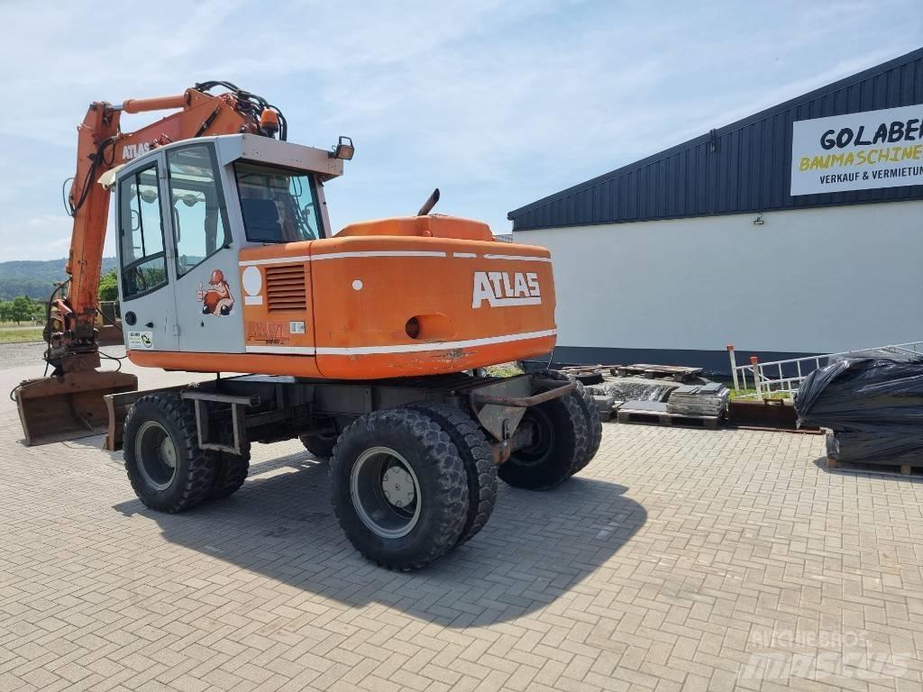 Atlas 1204 轮式挖掘机