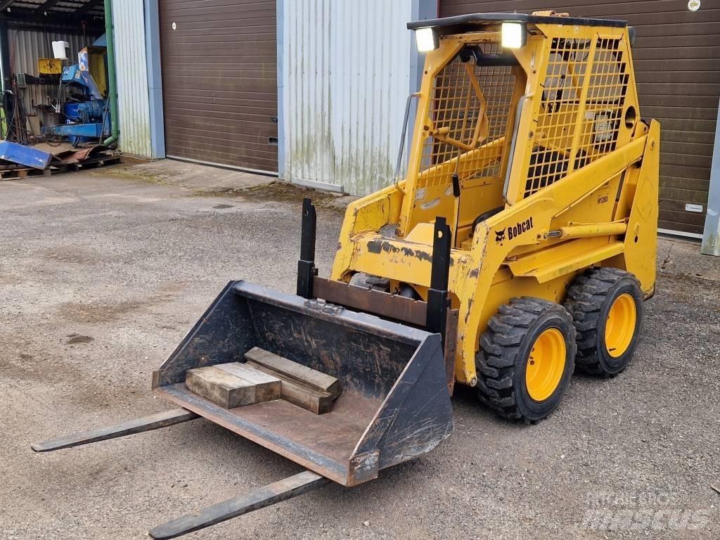 Bobcat 453 滑移装载机