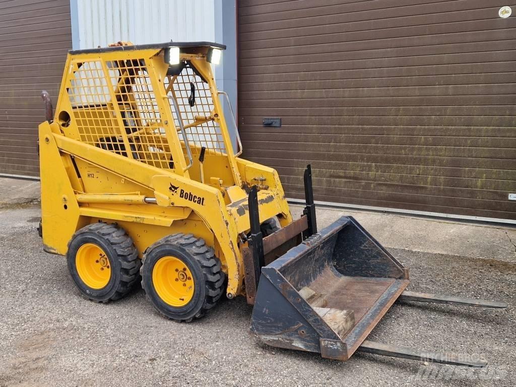 Bobcat 453 滑移装载机