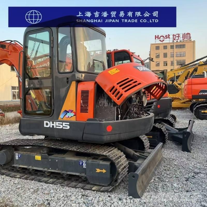 Doosan DH 55 小型挖掘机