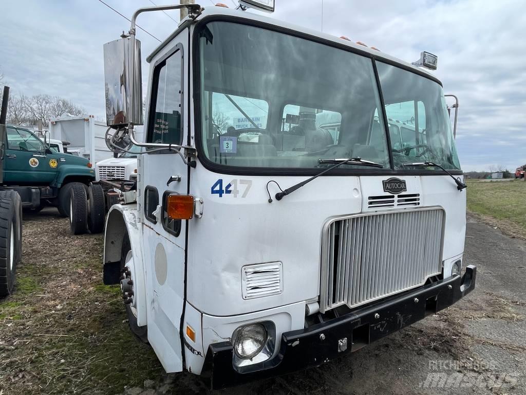 Autocar XPEDITOR 平板车