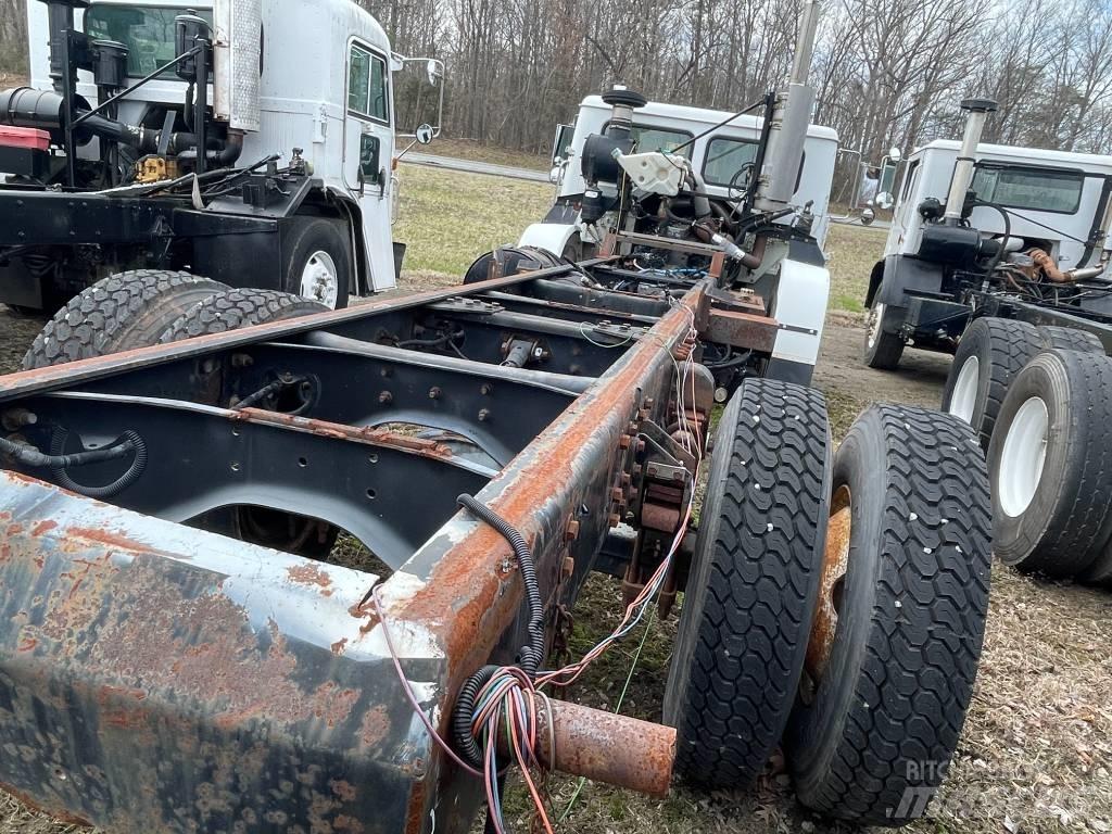 Autocar XPEDITOR 平板车