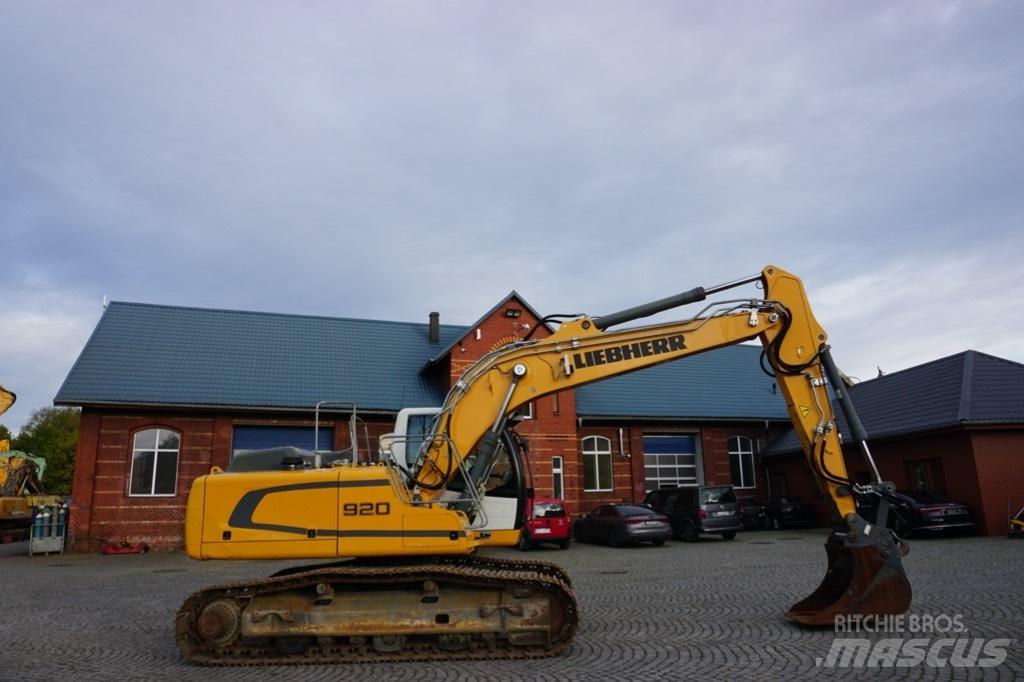 Liebherr R 920 LC 履带挖掘机