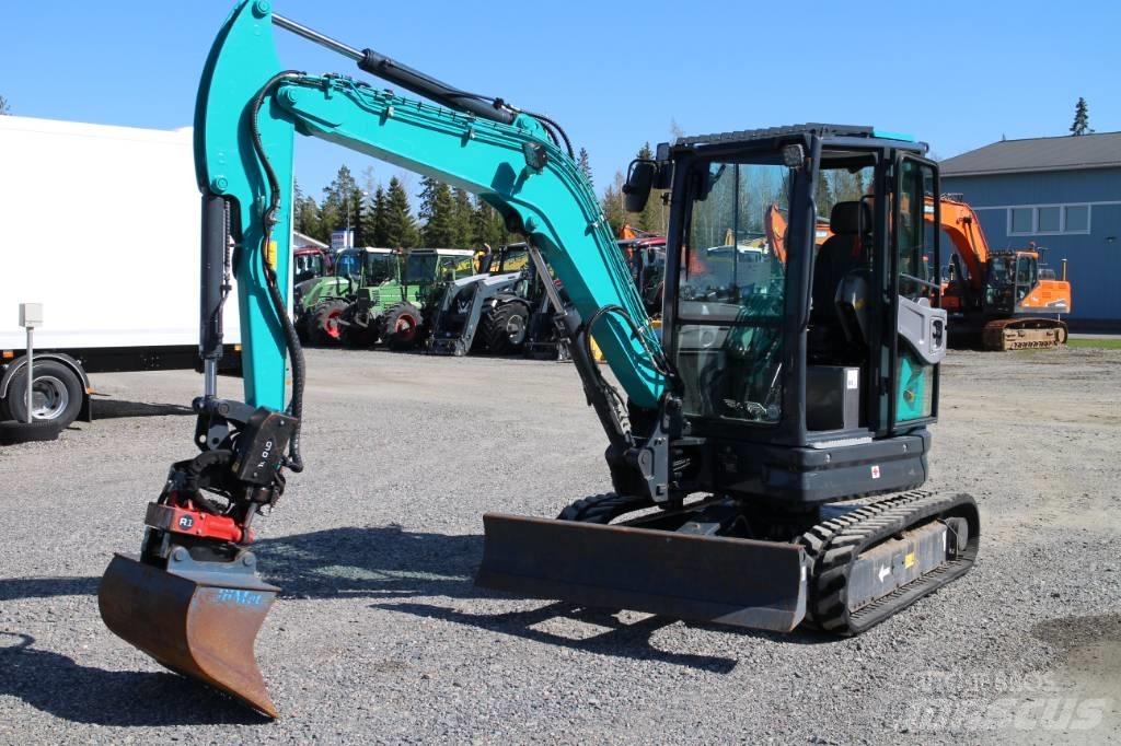 Sunward SWE35UF 小型挖掘机