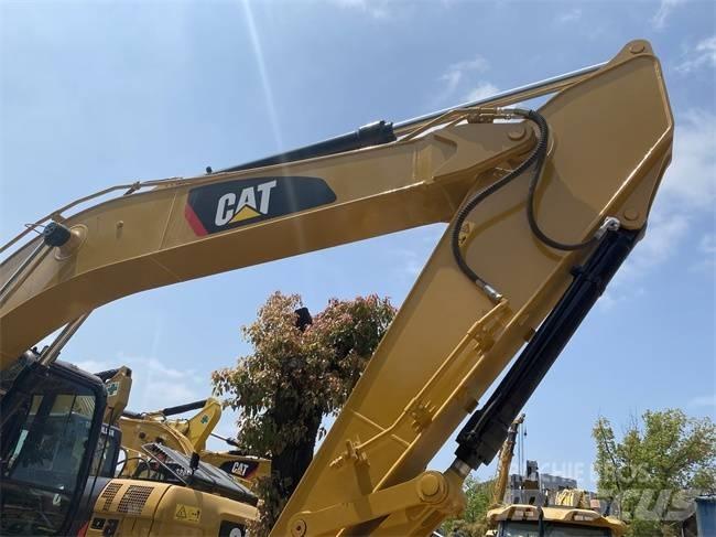 CAT 325 D 履带挖掘机
