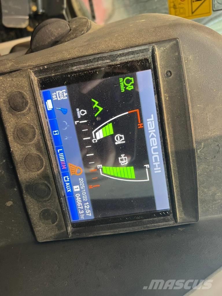 Takeuchi TB 230 小型挖掘机