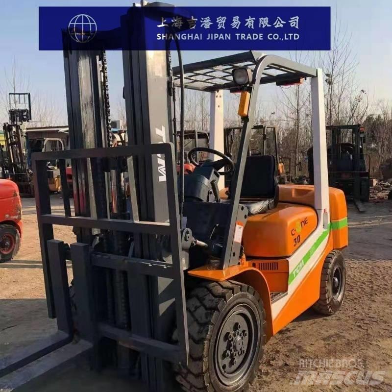 TCM 30 柴油叉车