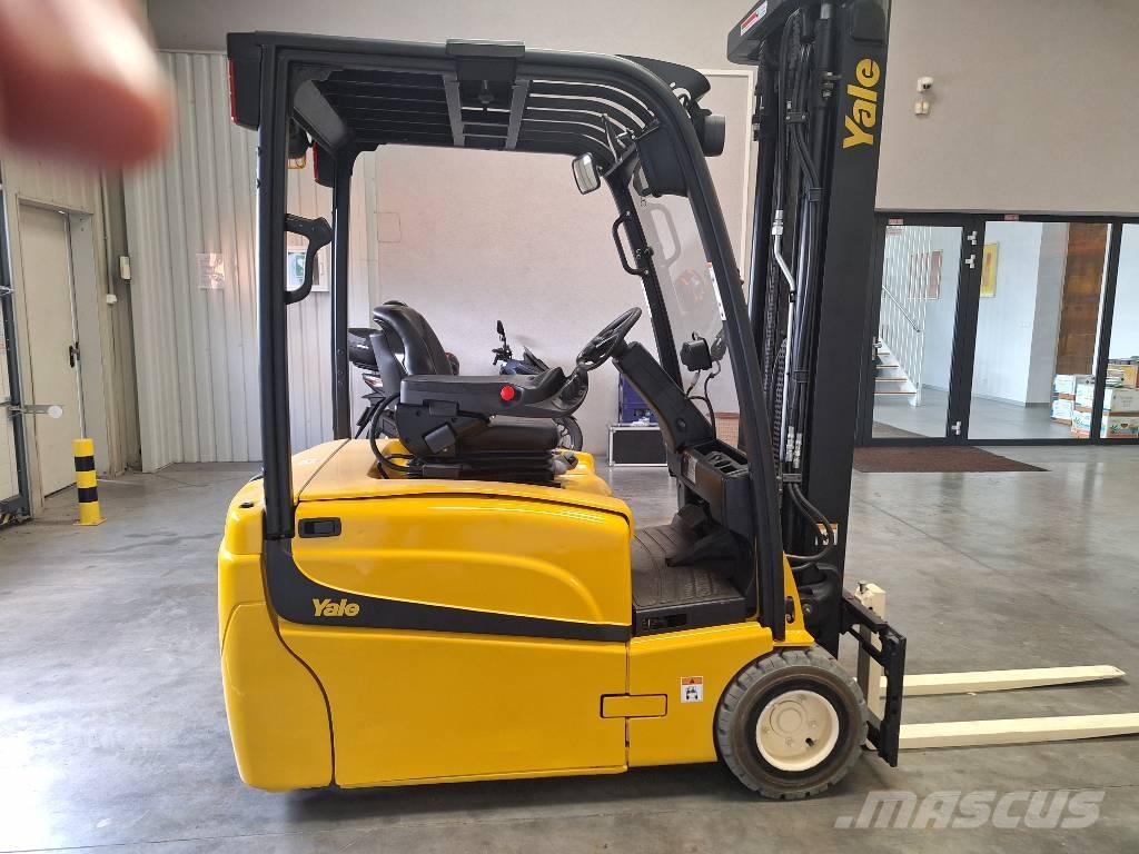 Yale ERP 16 VT 电动叉车