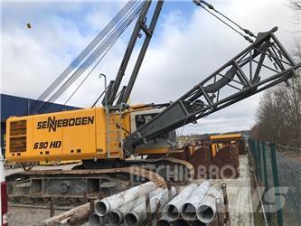 Sennebogen S 690 抓铲挖掘机