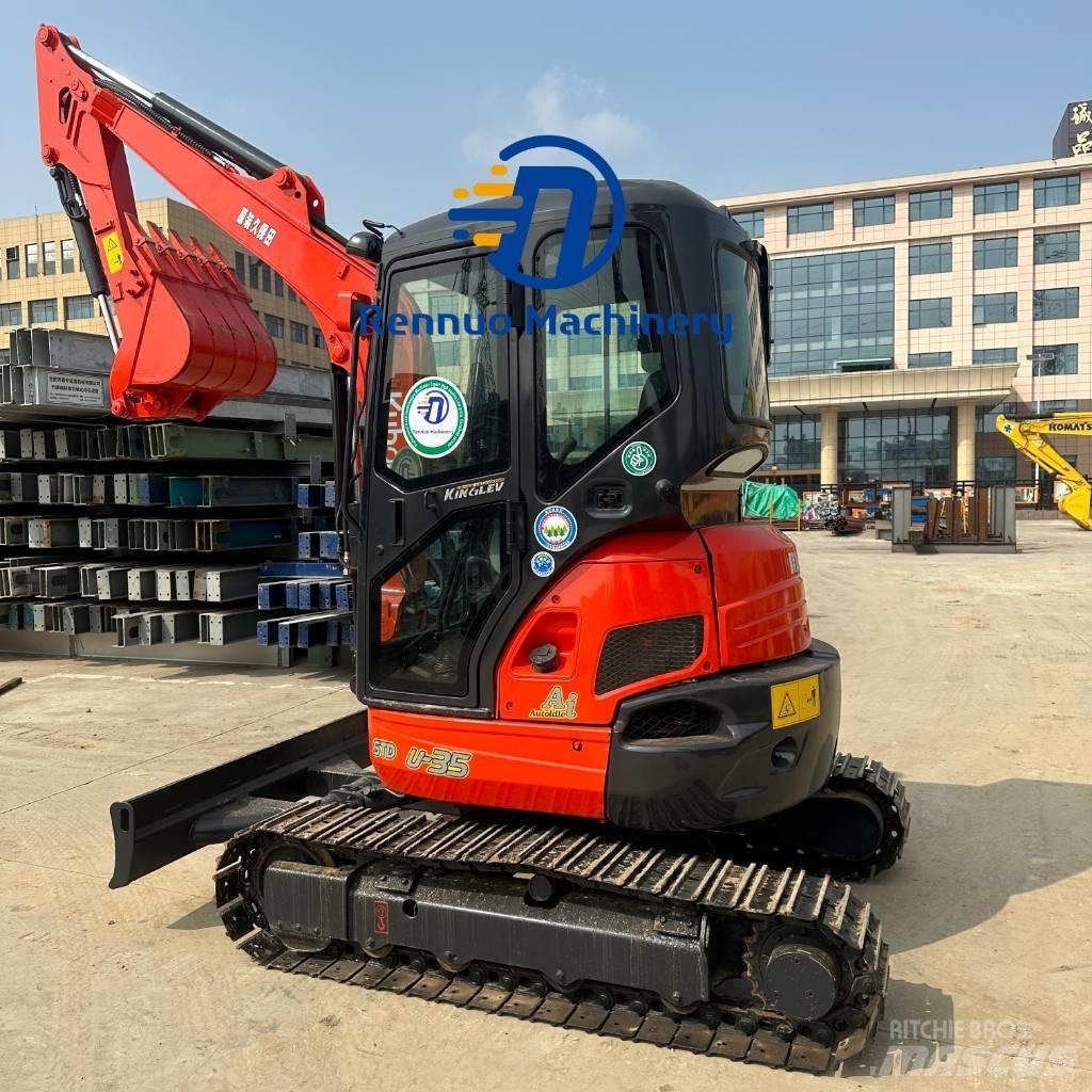 Kubota U 35 小型挖掘机