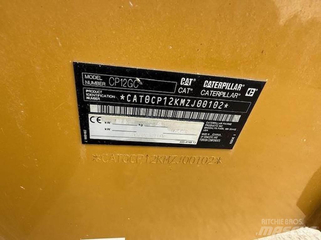 CAT CP12 GC 土壤压实机