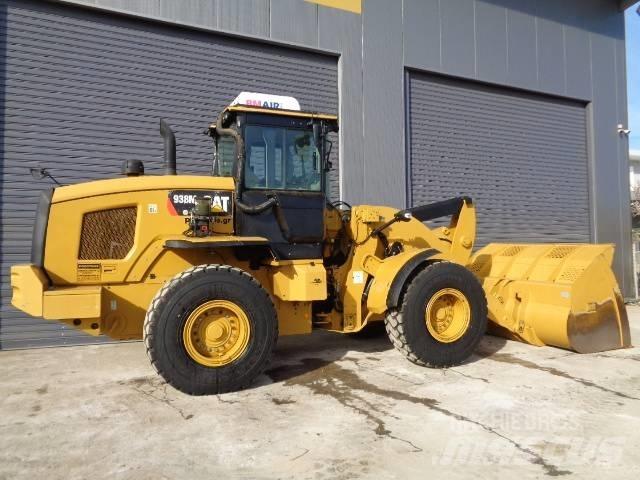CAT 938M 轮式装载机