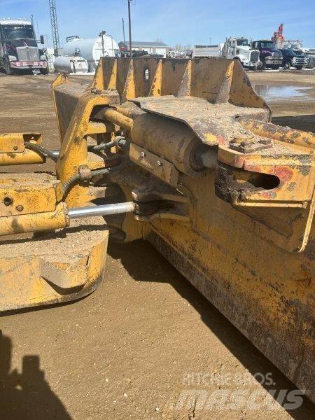 CAT D 6 N LGP 履带式推土机