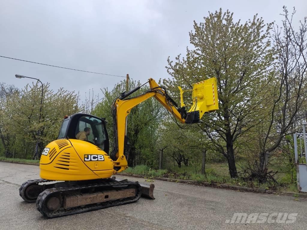 JCB 8085 中型挖掘机