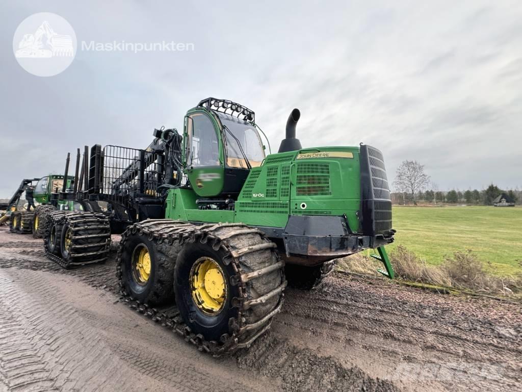 John Deere 1910 G 集运机