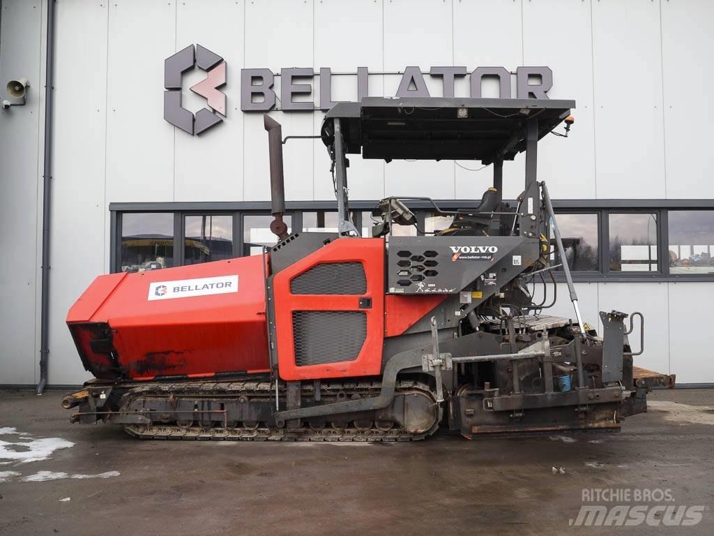 Volvo ABG P7820C 沥青摊铺机