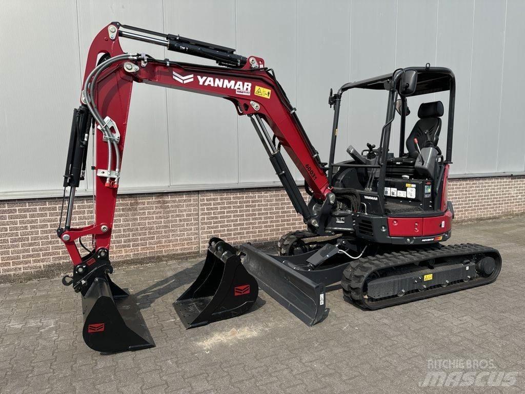 Yanmar VIO38-6 小型挖掘机