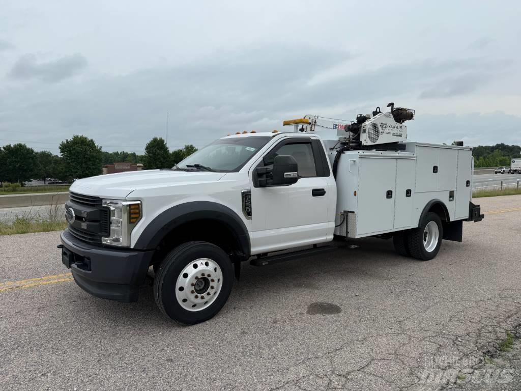 Ford F 550 皮卡车