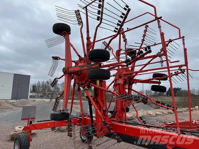 Kuhn GA 8121 料堆整形机