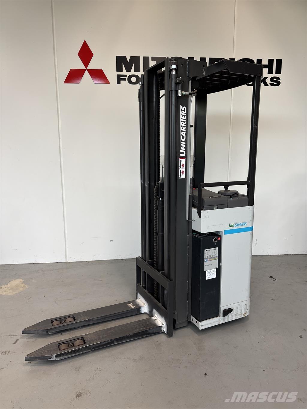 Atlet A160 行走式堆垛机