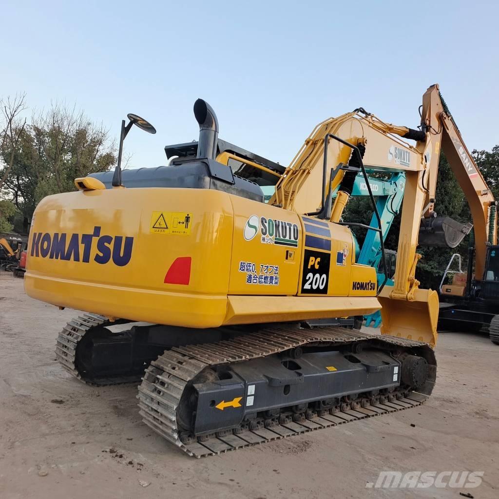 Komatsu PC 200-8 履带挖掘机