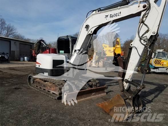 Bobcat E85 履带挖掘机