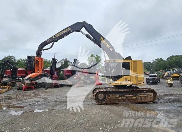 Tigercat H822D 收割机