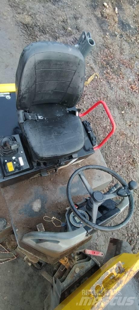 Wacker Neuson DW 30 铰接式自卸车