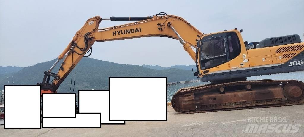 Hyundai Robex 300 LC 履带挖掘机