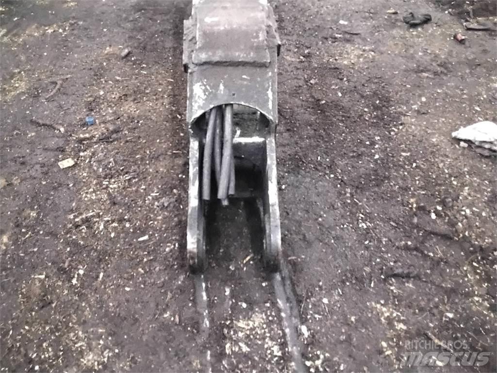 Valmet CRF14 货运起重机