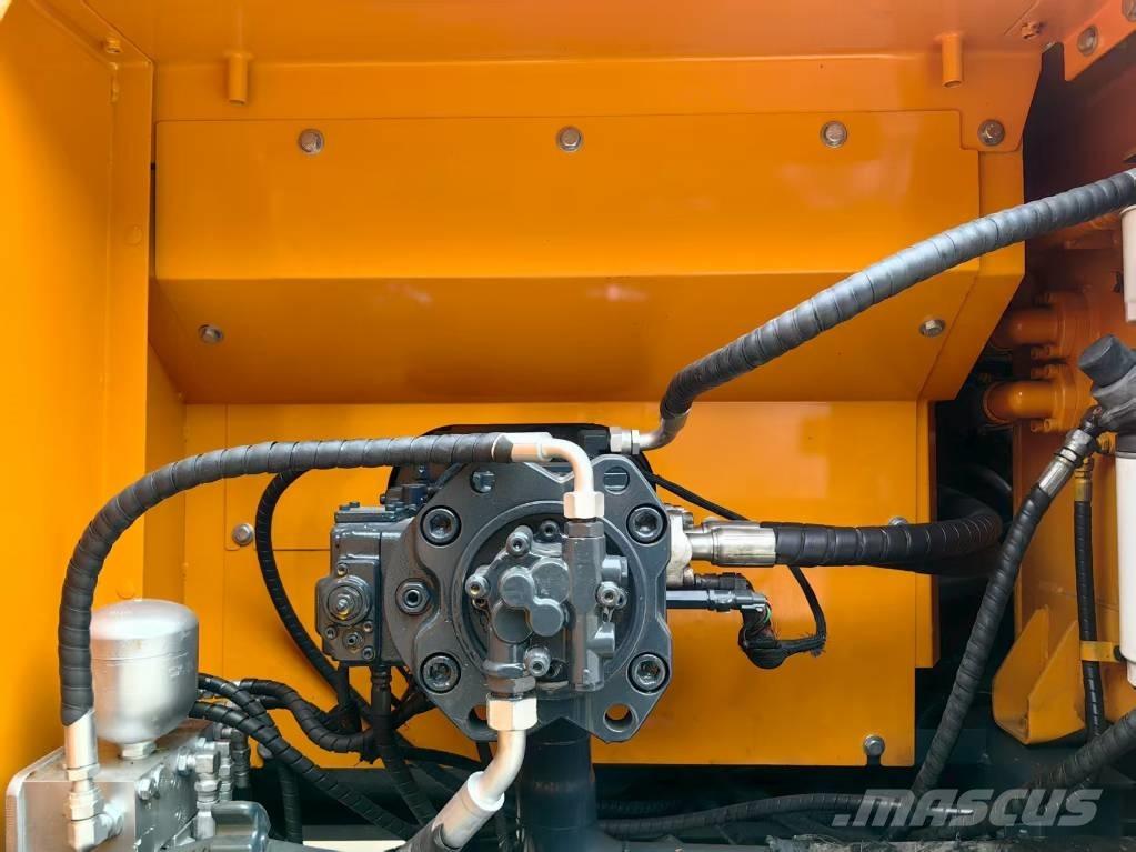 Hyundai 305LC-9 履带挖掘机