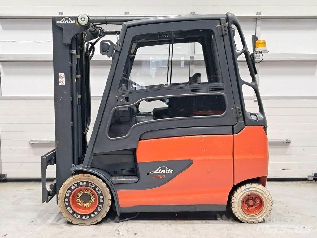 Linde E30HL-01/600 电动叉车