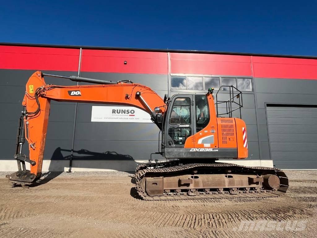 Doosan DX 235 LCR-5 履带挖掘机