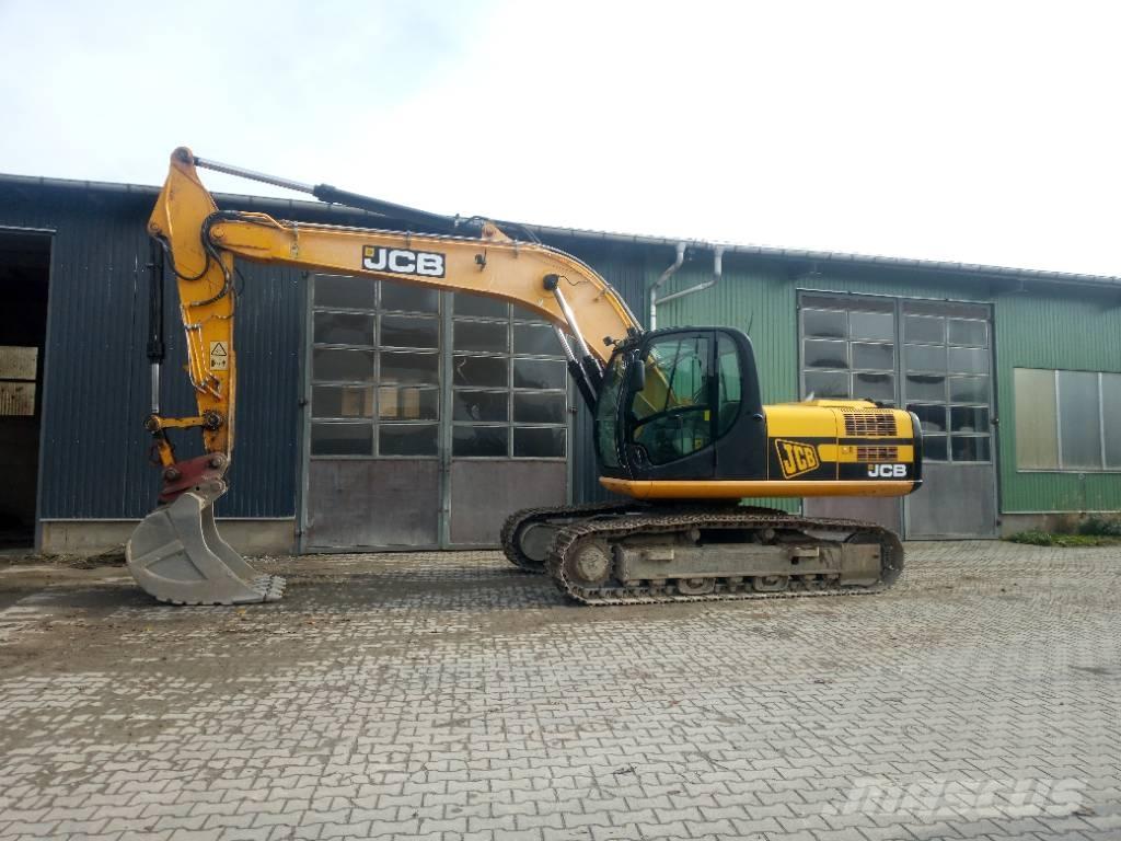 JCB JS200 履带挖掘机