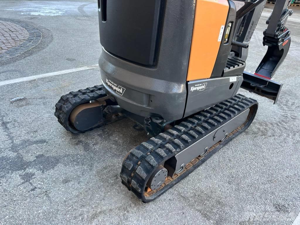 CASE CX 12 D 小型挖掘机