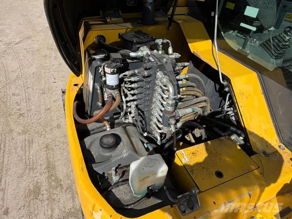 Komatsu PC 80 MR 中型挖掘机