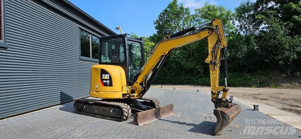 CAT 303.5E 小型挖掘机
