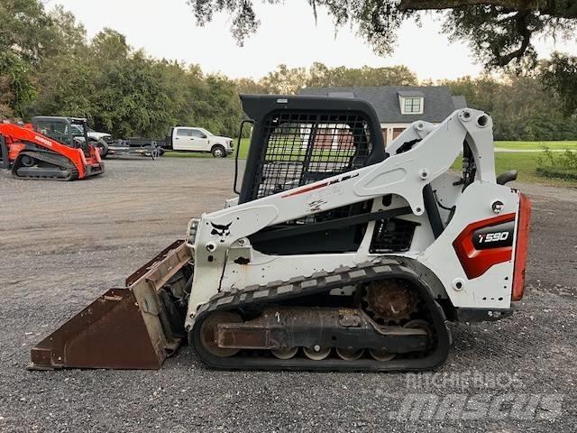 Bobcat T 590 滑移装载机