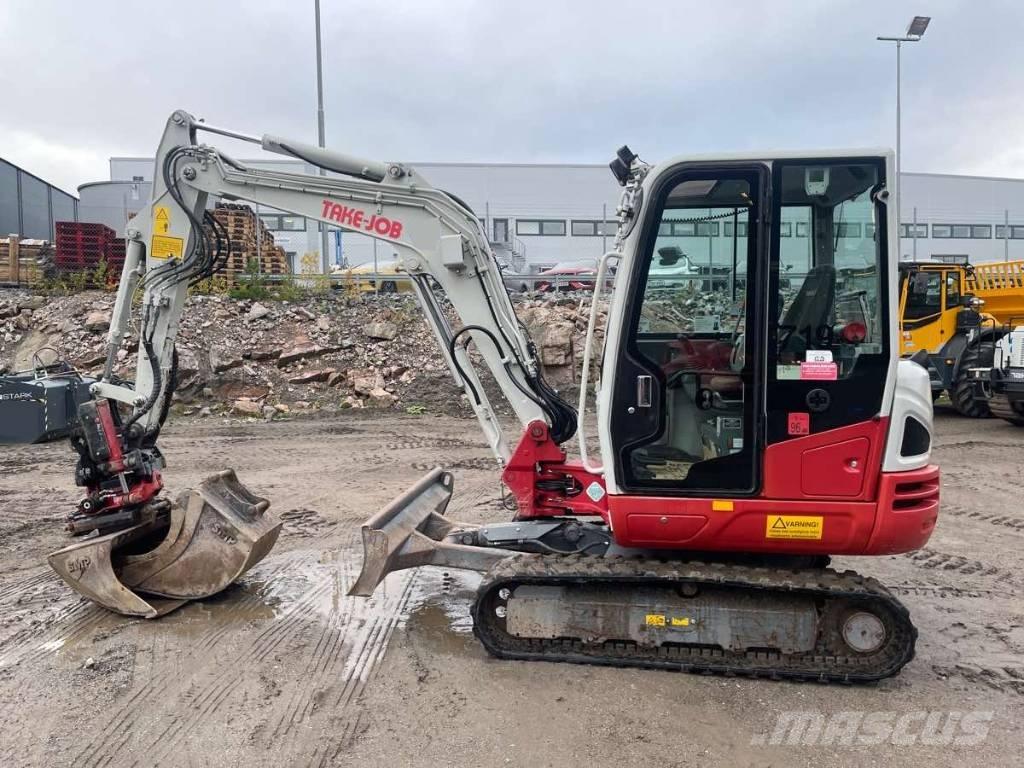 Takeuchi TB 240 小型挖掘机