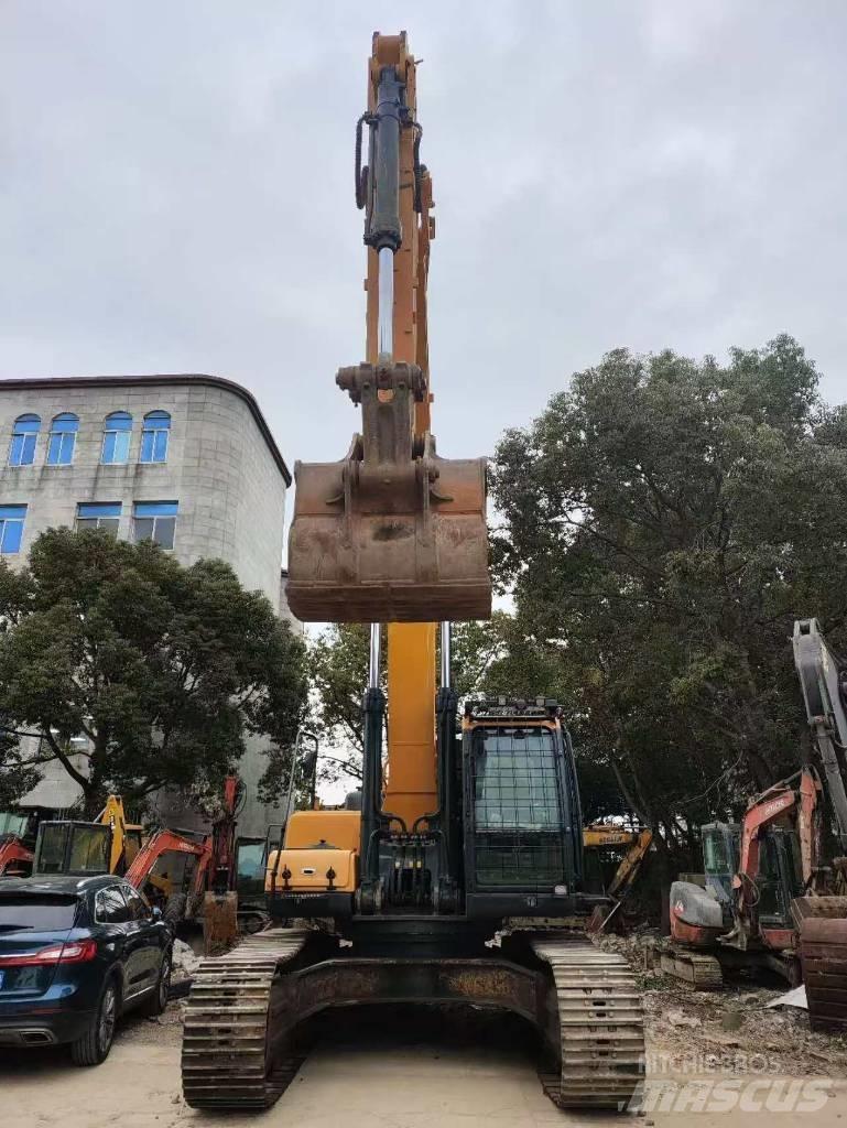 Hyundai R520LC-9 履带挖掘机